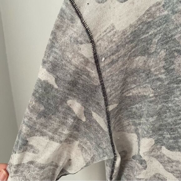 We The Free Free People Women’s Arielle Printed Long Sleeve Crew Neck Top - Picture 3 of 4